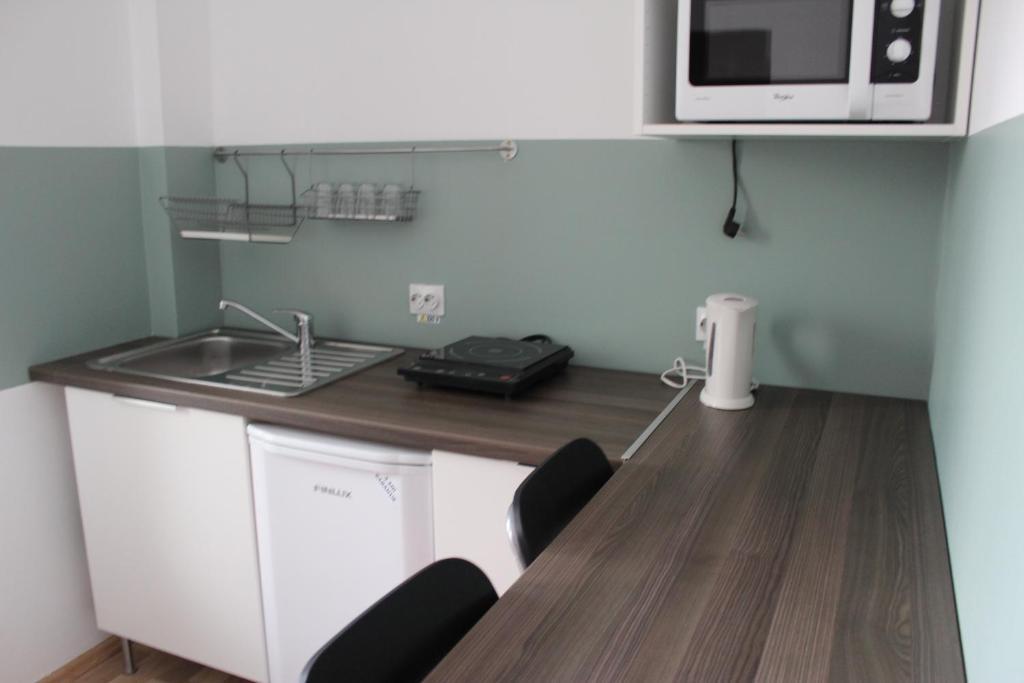 Studio Apartcity Брашов Екстериор снимка
